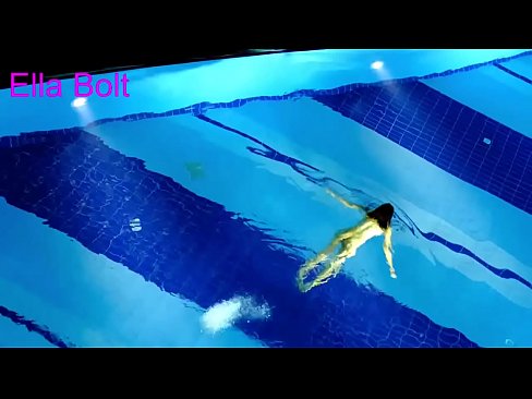 ❤️ Ik kin net ophâlde te sjen, jonge blonde fongen neaken swimmen yn ELLA BOLT resort pool ❤❌ Harde porno op fy.zhangshumeng.top