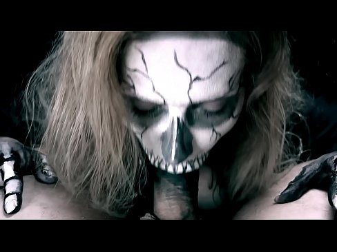 ❤️ Demon famke sûgje hoanne mei har swarte mûle en slikken cum. ❤❌ Harde porno op fy.zhangshumeng.top